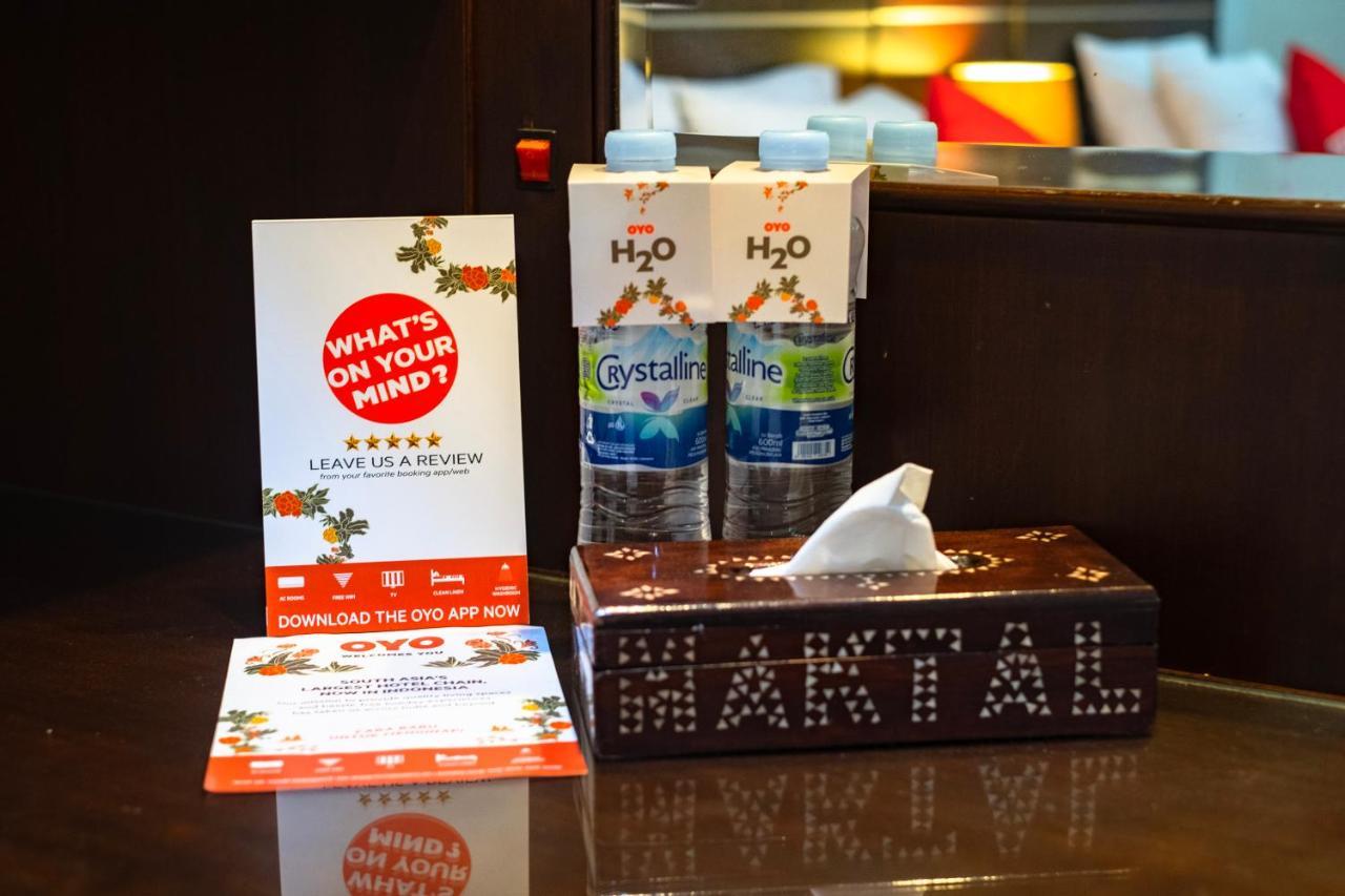 Maktal Hotel Матарам Экстерьер фото